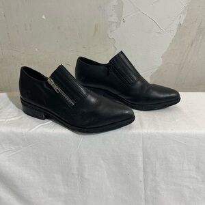 Steve Madden Women’s Black Leather Shoe Size: 6